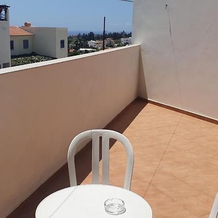 Evros Peyia & Coral Bay Seaview Apartment المظهر الخارجي الصورة