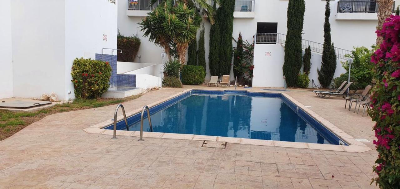 Evros Peyia & Coral Bay Seaview Apartment المظهر الخارجي الصورة