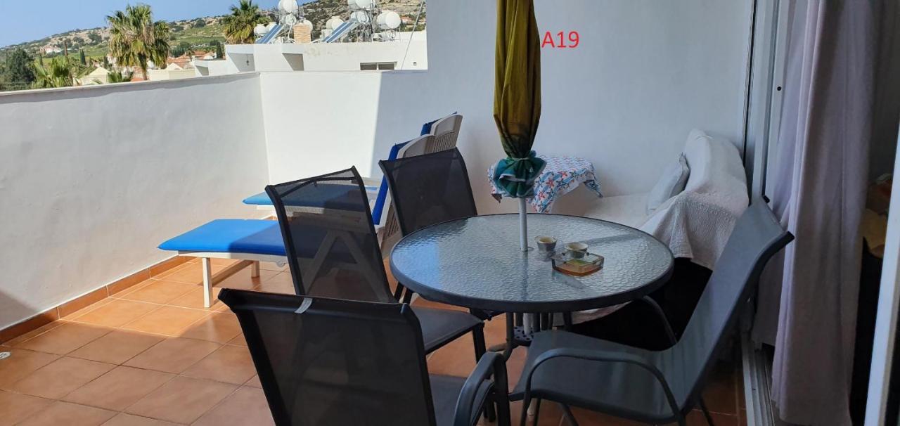 Evros Peyia & Coral Bay Seaview Apartment المظهر الخارجي الصورة