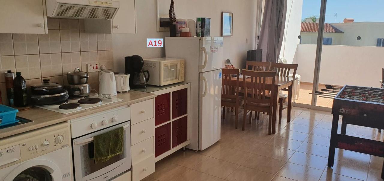 Evros Peyia & Coral Bay Seaview Apartment المظهر الخارجي الصورة