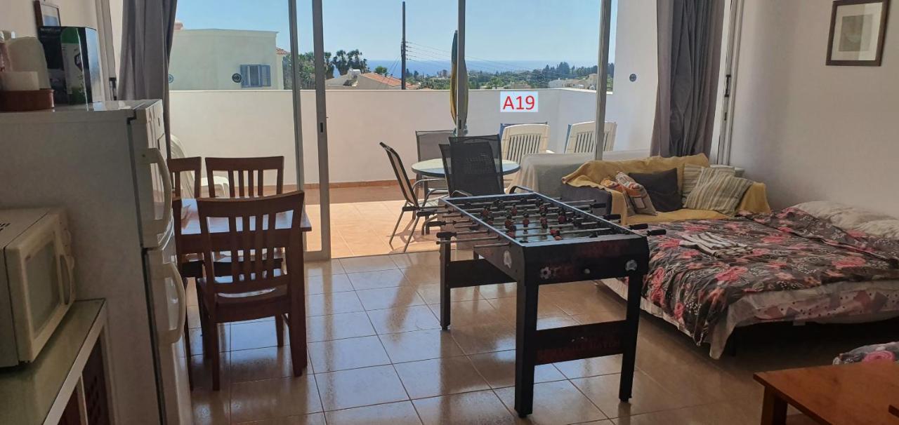Evros Peyia & Coral Bay Seaview Apartment المظهر الخارجي الصورة